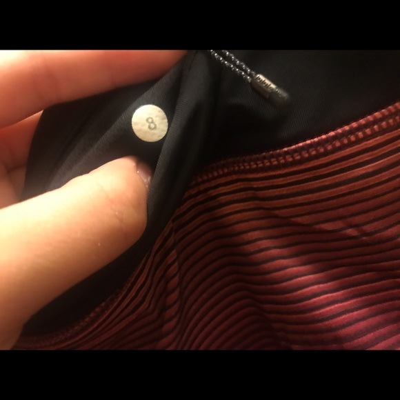 Lululemon striped pace rival skirt - Picture 5 of 5